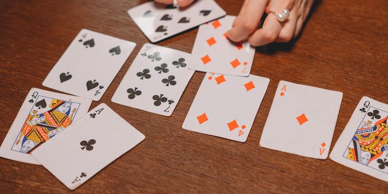 Kiểu đánh poker Draw